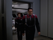 Filename=extant_StarTrek_VOY_7x11-Shattered_2740.jpg
Filesize=114KiB
Dimensions=1200x900
Date added=Jan 14, 2020 extant_StarTrek_VOY_7x11-Shattered_2740.jpg