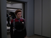 Filename=extant_StarTrek_VOY_7x11-Shattered_2742.jpg
Filesize=115KiB
Dimensions=1200x900
Date added=Jan 14, 2020 extant_StarTrek_VOY_7x11-Shattered_2742.jpg