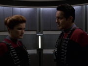 extant_StarTrek_VOY_7x11-Shattered_2756.jpg