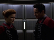 extant_StarTrek_VOY_7x11-Shattered_2758.jpg