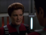extant_StarTrek_VOY_7x11-Shattered_2762.jpg