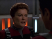 extant_StarTrek_VOY_7x11-Shattered_2771.jpg