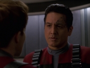 extant_StarTrek_VOY_7x11-Shattered_2777.jpg