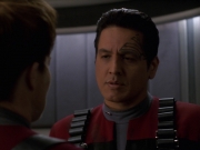 extant_StarTrek_VOY_7x11-Shattered_2778.jpg
