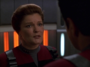 extant_StarTrek_VOY_7x11-Shattered_2799.jpg