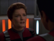 extant_StarTrek_VOY_7x11-Shattered_2801.jpg