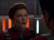extant_StarTrek_VOY_7x11-Shattered_2811.jpg