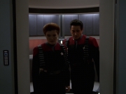 Filename=extant_StarTrek_VOY_7x11-Shattered_2919.jpg
Filesize=112KiB
Dimensions=1200x900
Date added=Jan 14, 2020 extant_StarTrek_VOY_7x11-Shattered_2919.jpg