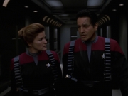 extant_StarTrek_VOY_7x11-Shattered_2931.jpg