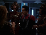 Filename=extant_StarTrek_VOY_7x11-Shattered_2977.jpg
Filesize=138KiB
Dimensions=1200x900
Date added=Jan 14, 2020 extant_StarTrek_VOY_7x11-Shattered_2977.jpg