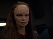 extant_StarTrek_VOY_7x11-Shattered_3136.jpg