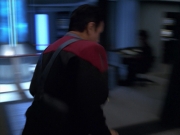 extant_StarTrek_VOY_7x11-Shattered_3160.jpg