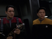 extant_StarTrek_VOY_7x11-Shattered_3192.jpg