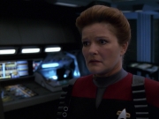 extant_StarTrek_VOY_7x11-Shattered_3243.jpg