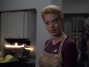 extant_StarTrek_VOY_7x15-TheVoid_0103.jpg