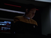extant_StarTrek_VOY_7x15-TheVoid_0350.jpg