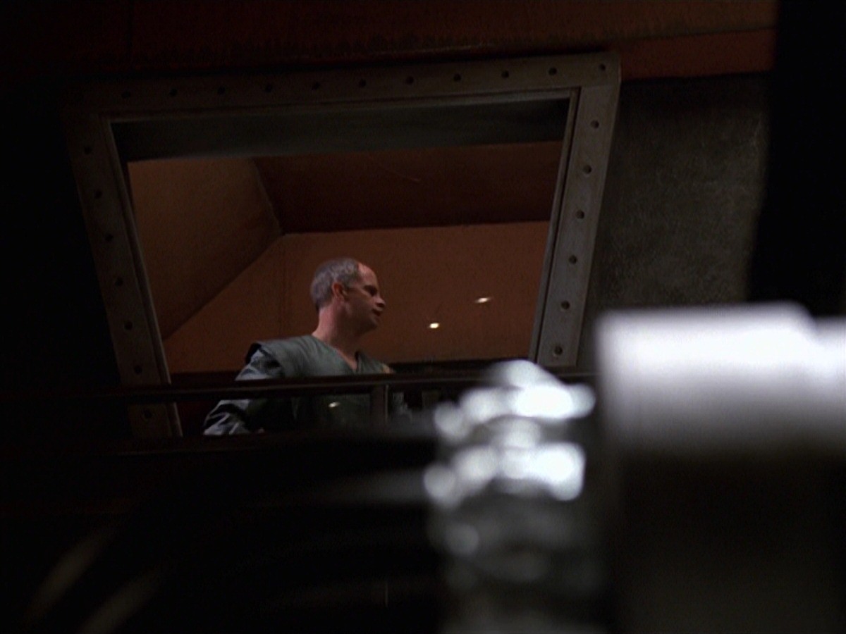 extant_StarTrek_VOY_7x16-WorkforcePart1_0105.jpg