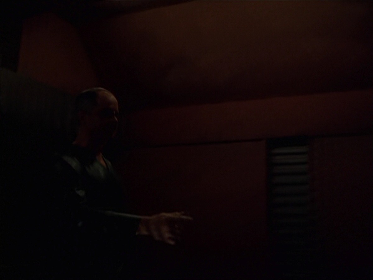 extant_StarTrek_VOY_7x16-WorkforcePart1_0110.jpg