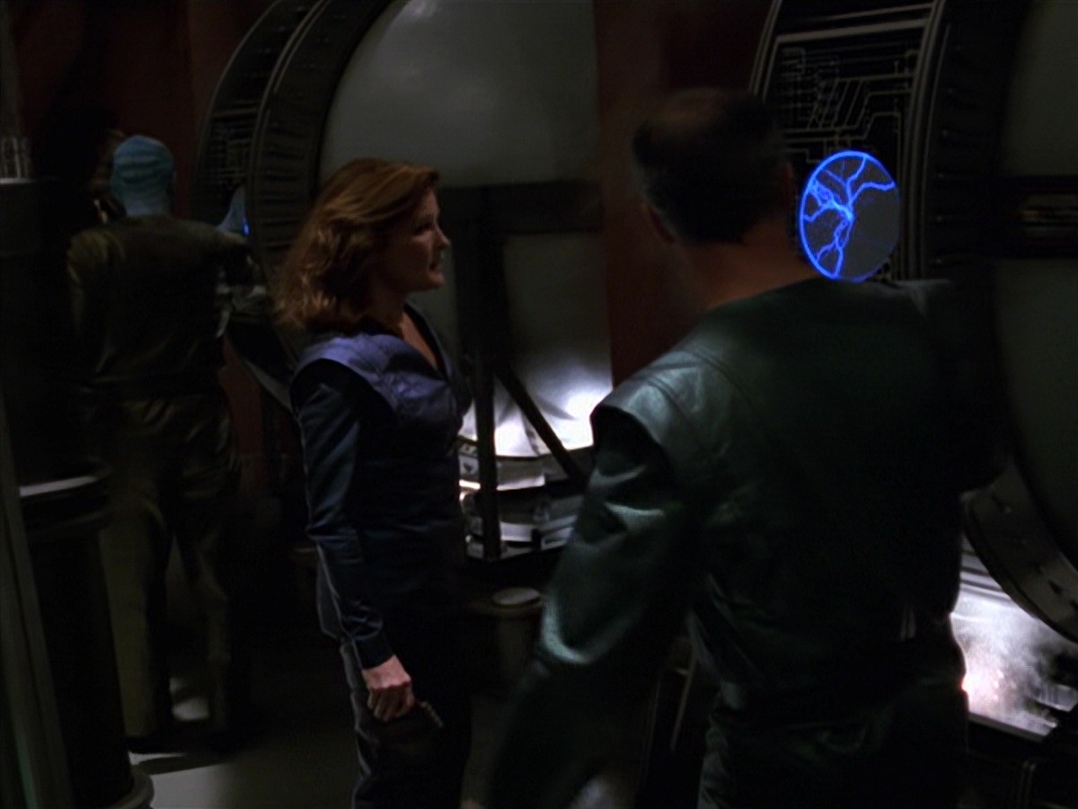 extant_StarTrek_VOY_7x16-WorkforcePart1_0155.jpg