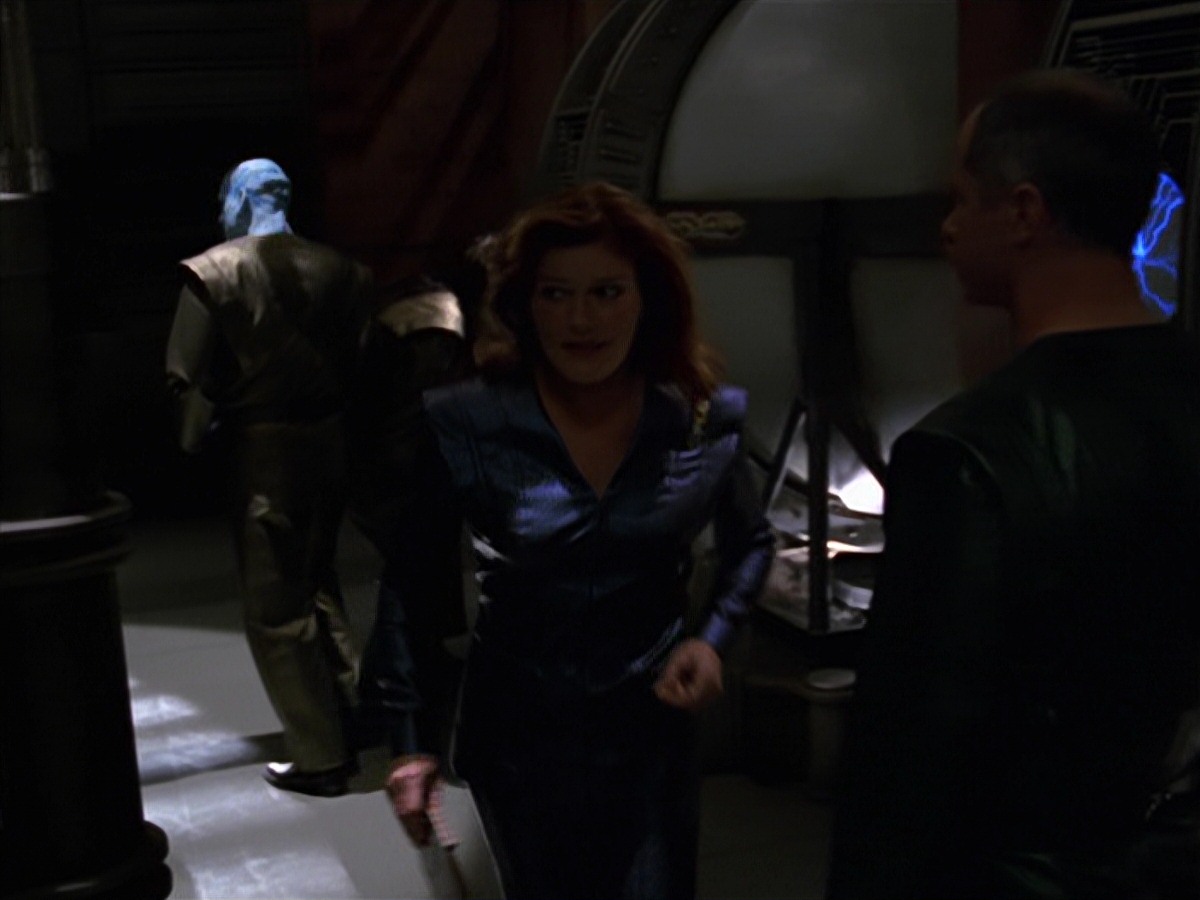 extant_StarTrek_VOY_7x16-WorkforcePart1_0161.jpg