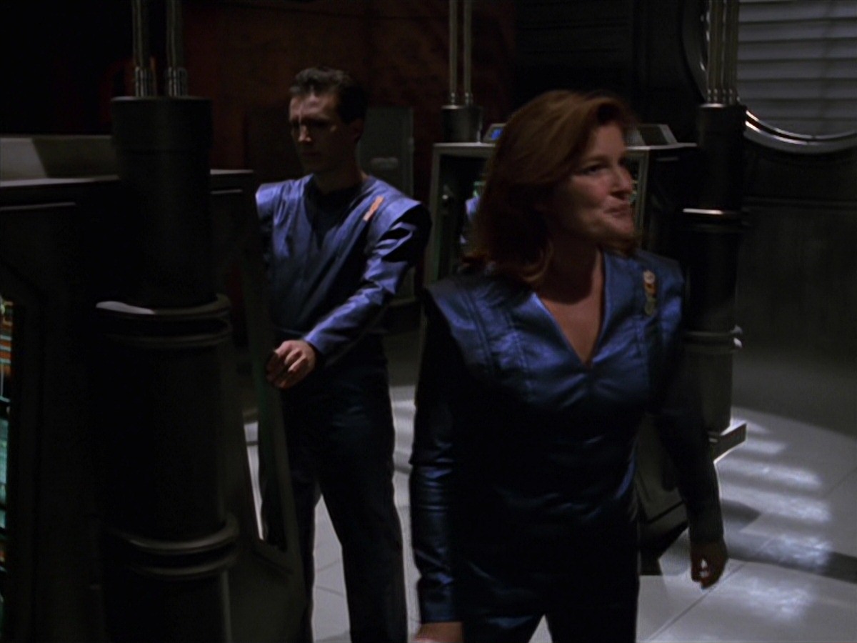 extant_StarTrek_VOY_7x16-WorkforcePart1_0187.jpg