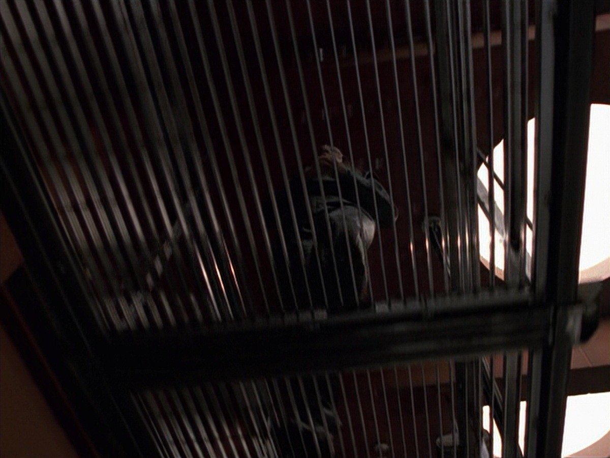 extant_StarTrek_VOY_7x16-WorkforcePart1_0348.jpg
