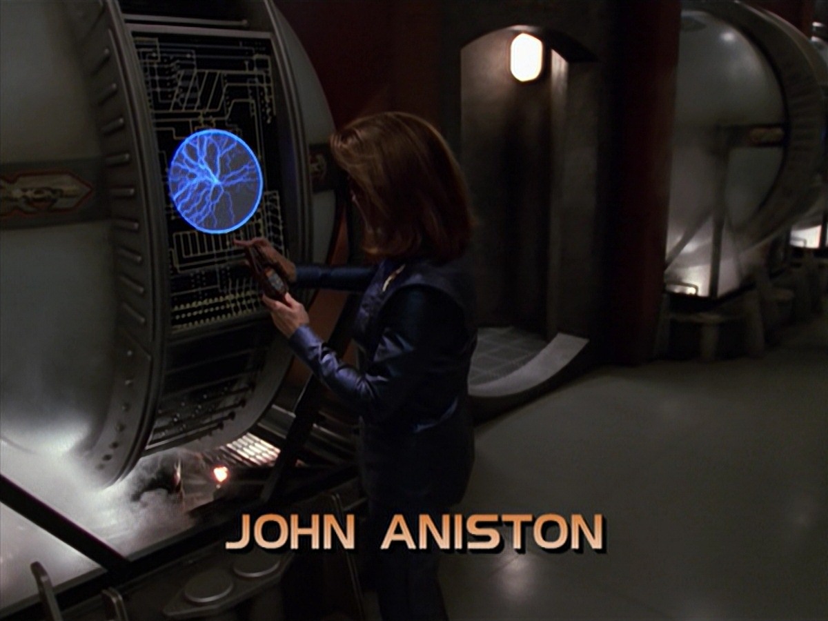 extant_StarTrek_VOY_7x16-WorkforcePart1_0376.jpg