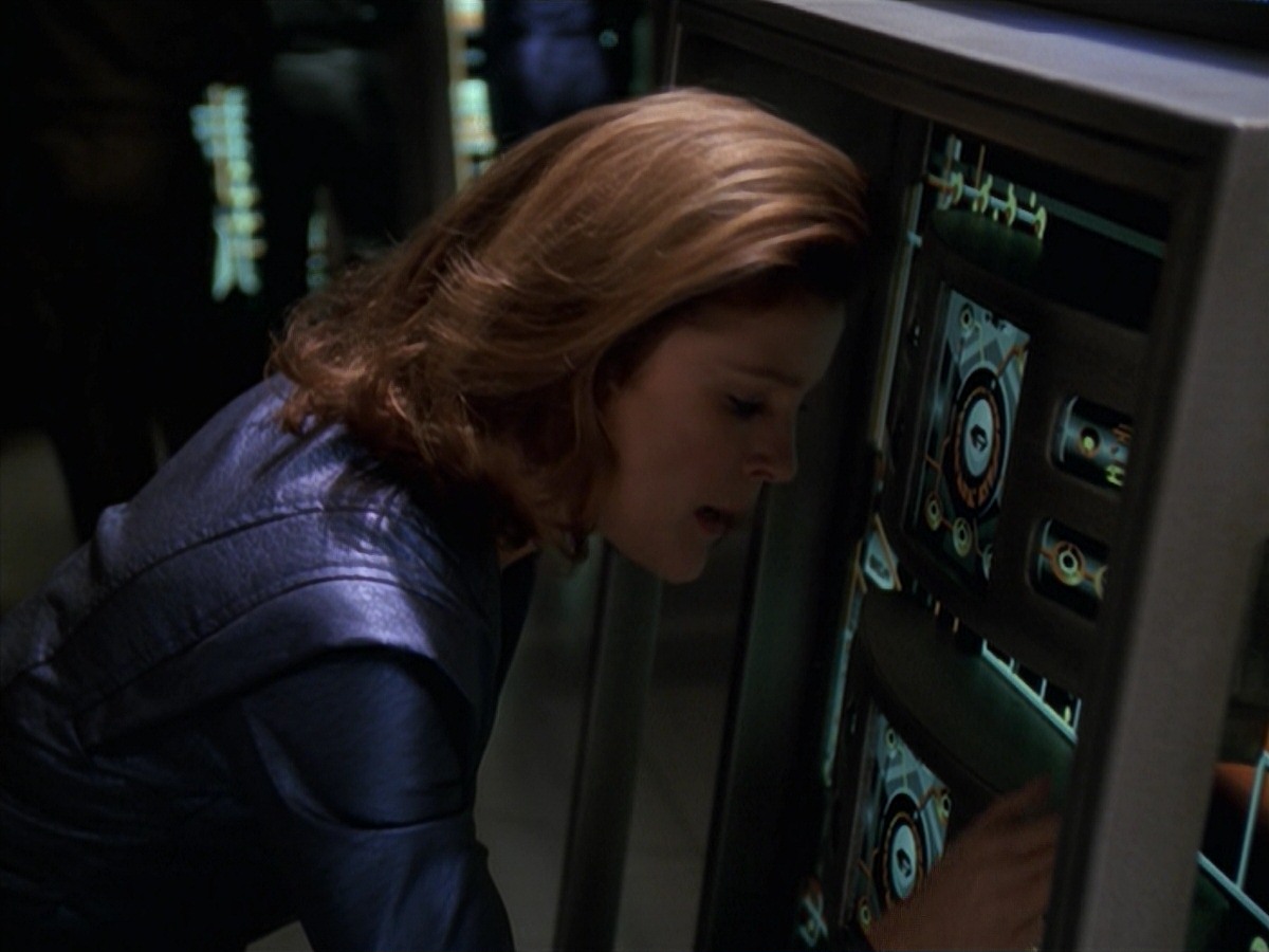 extant_StarTrek_VOY_7x16-WorkforcePart1_0413.jpg
