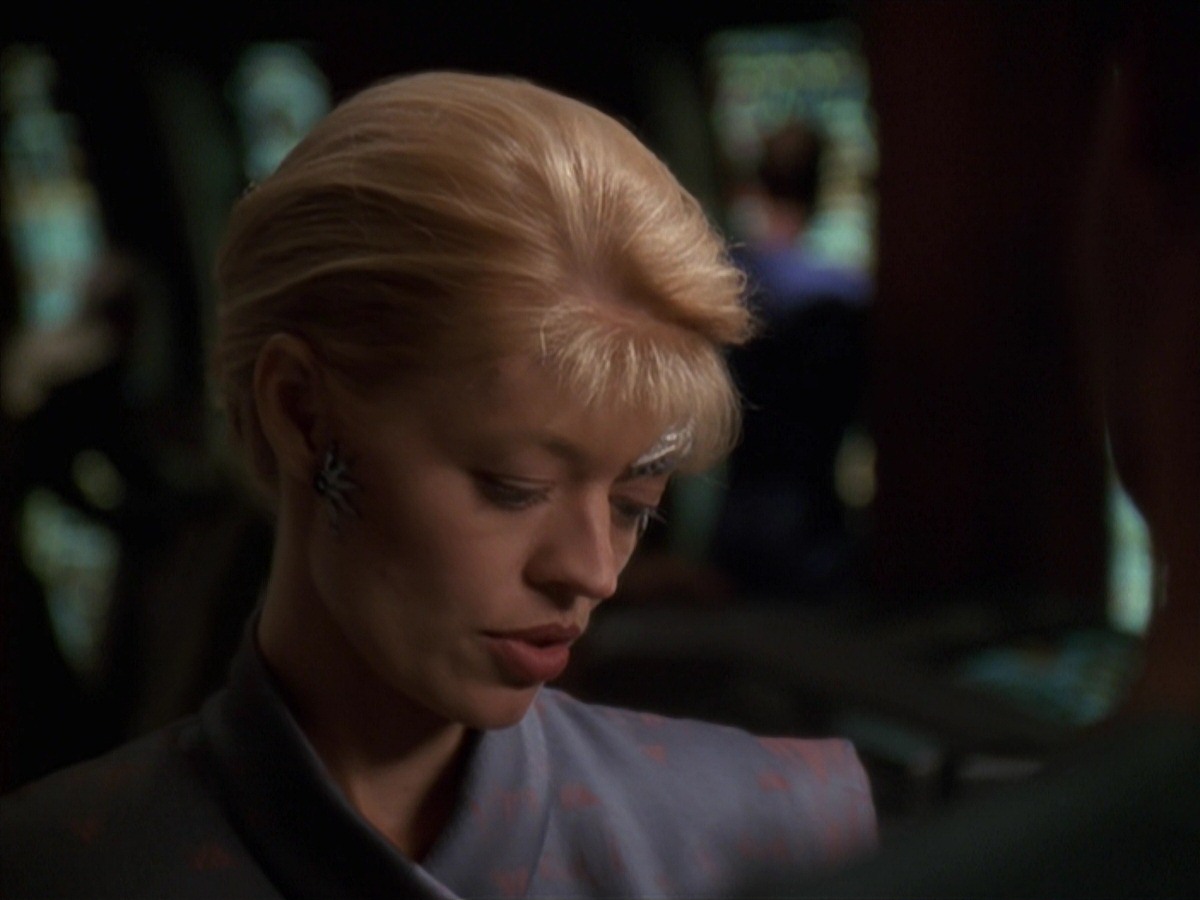 extant_StarTrek_VOY_7x16-WorkforcePart1_0465.jpg