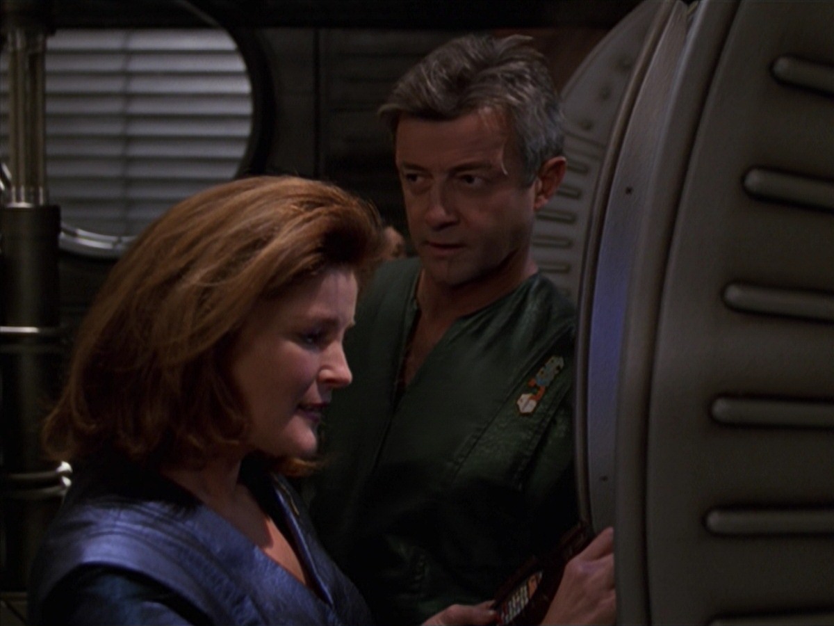 extant_StarTrek_VOY_7x16-WorkforcePart1_0517.jpg