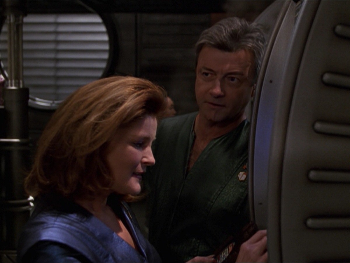 extant_StarTrek_VOY_7x16-WorkforcePart1_0518.jpg
