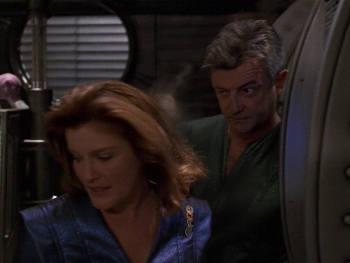 extant_StarTrek_VOY_7x16-WorkforcePart1_0529.jpg