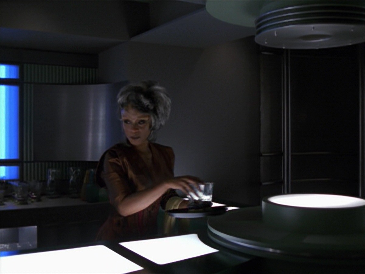 extant_StarTrek_VOY_7x16-WorkforcePart1_0556.jpg