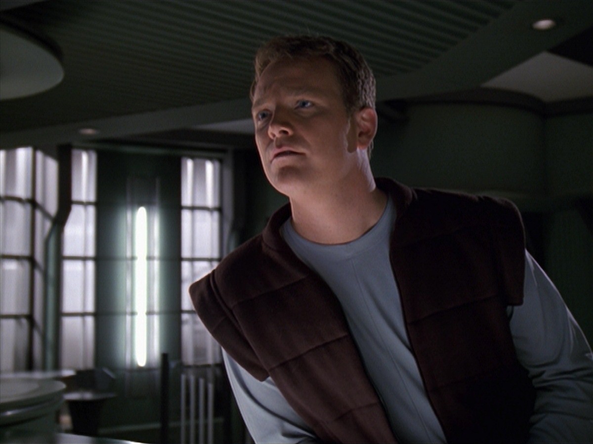 extant_StarTrek_VOY_7x16-WorkforcePart1_0579.jpg