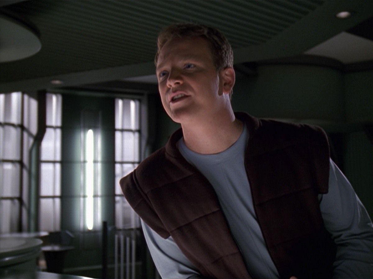 extant_StarTrek_VOY_7x16-WorkforcePart1_0586.jpg