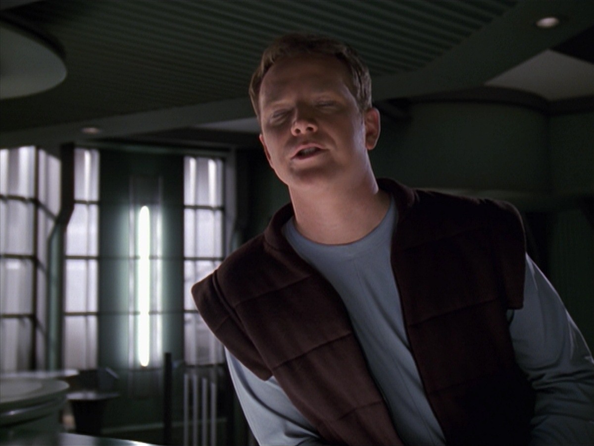 extant_StarTrek_VOY_7x16-WorkforcePart1_0588.jpg
