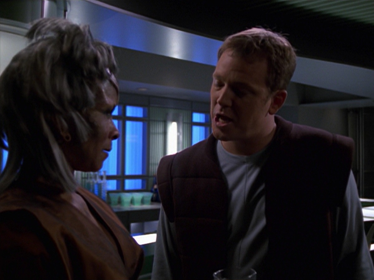 extant_StarTrek_VOY_7x16-WorkforcePart1_0614.jpg