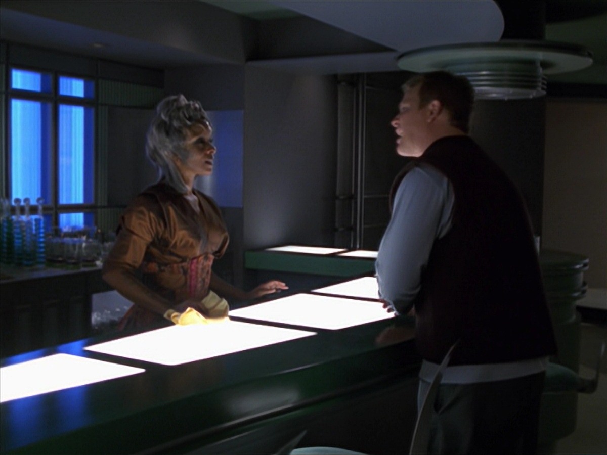 extant_StarTrek_VOY_7x16-WorkforcePart1_0640.jpg