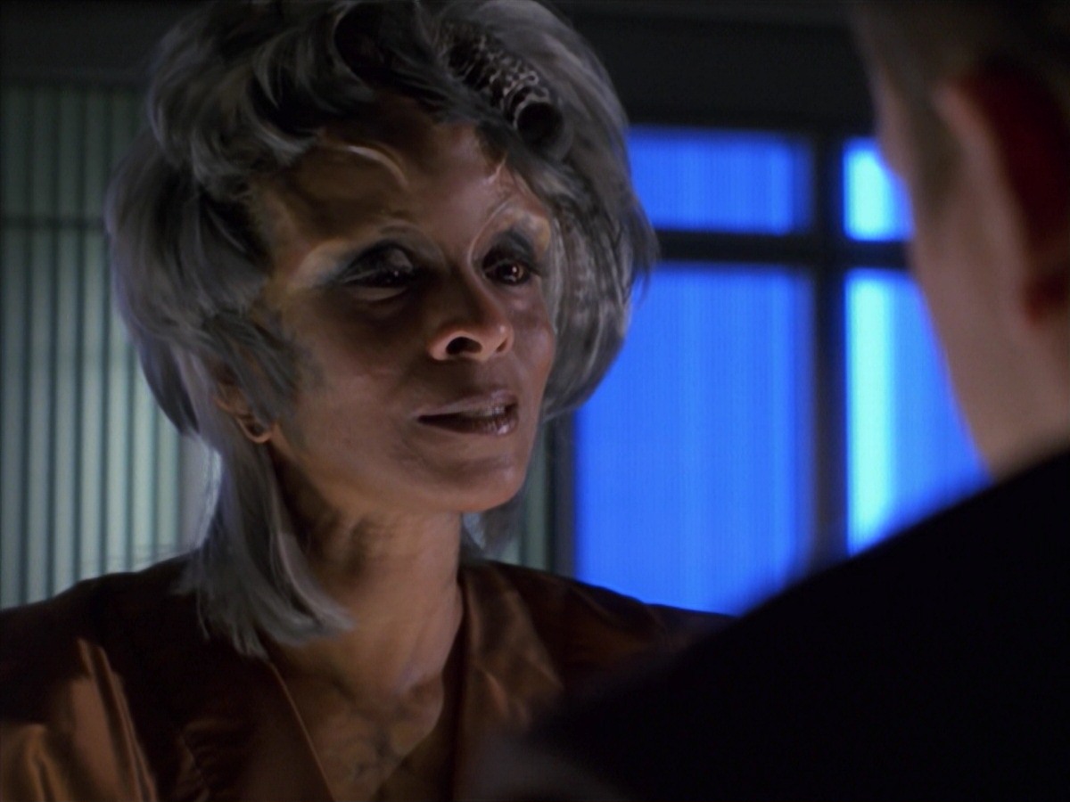 extant_StarTrek_VOY_7x16-WorkforcePart1_0690.jpg