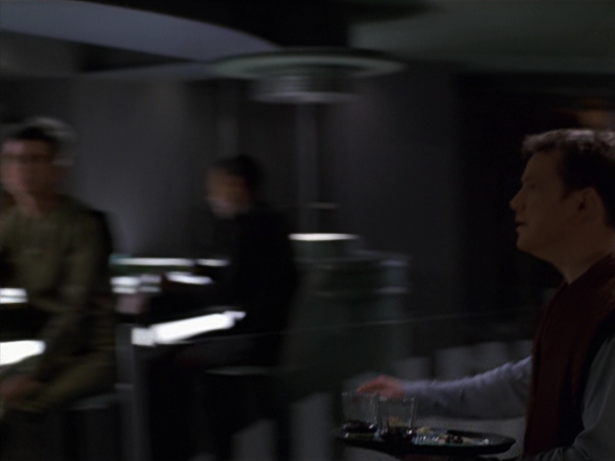 extant_StarTrek_VOY_7x16-WorkforcePart1_0716.jpg