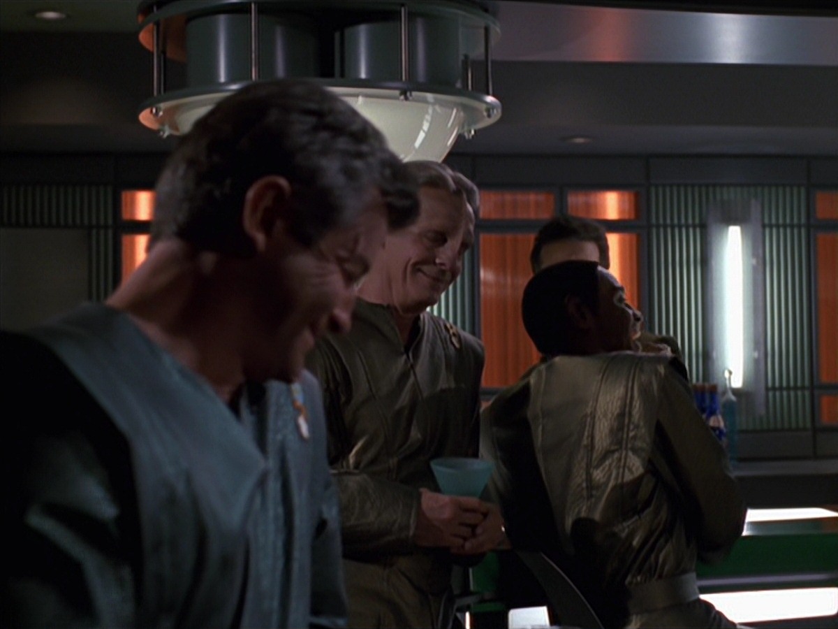 extant_StarTrek_VOY_7x16-WorkforcePart1_0728.jpg