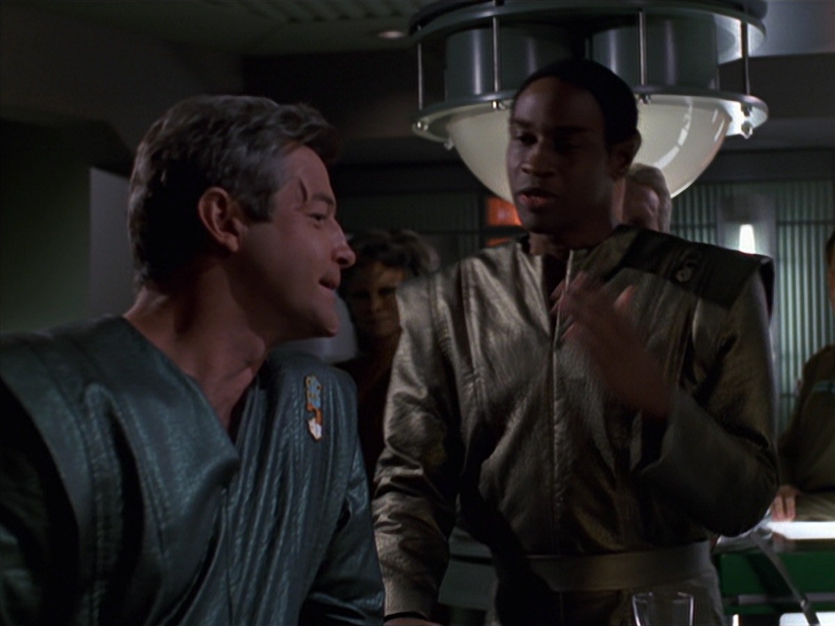 extant_StarTrek_VOY_7x16-WorkforcePart1_0742.jpg