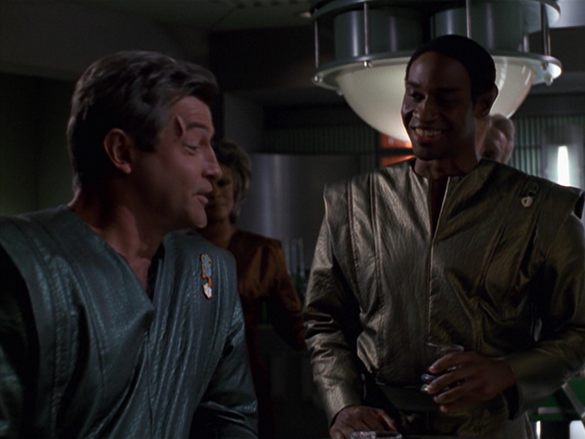extant_StarTrek_VOY_7x16-WorkforcePart1_0758.jpg