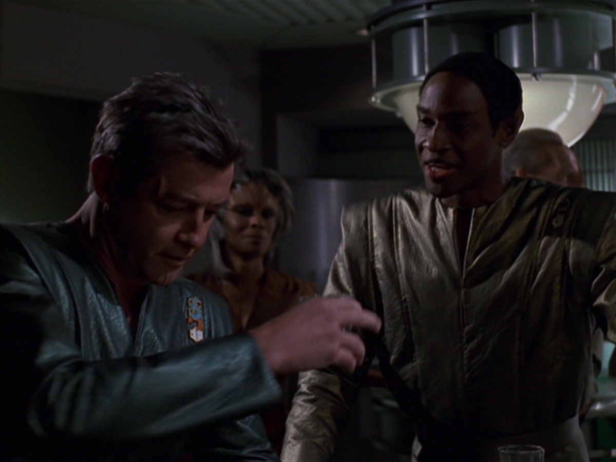 extant_StarTrek_VOY_7x16-WorkforcePart1_0768.jpg