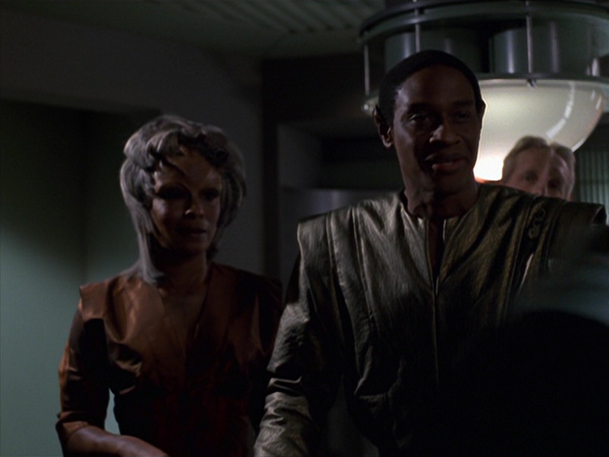 extant_StarTrek_VOY_7x16-WorkforcePart1_0770.jpg