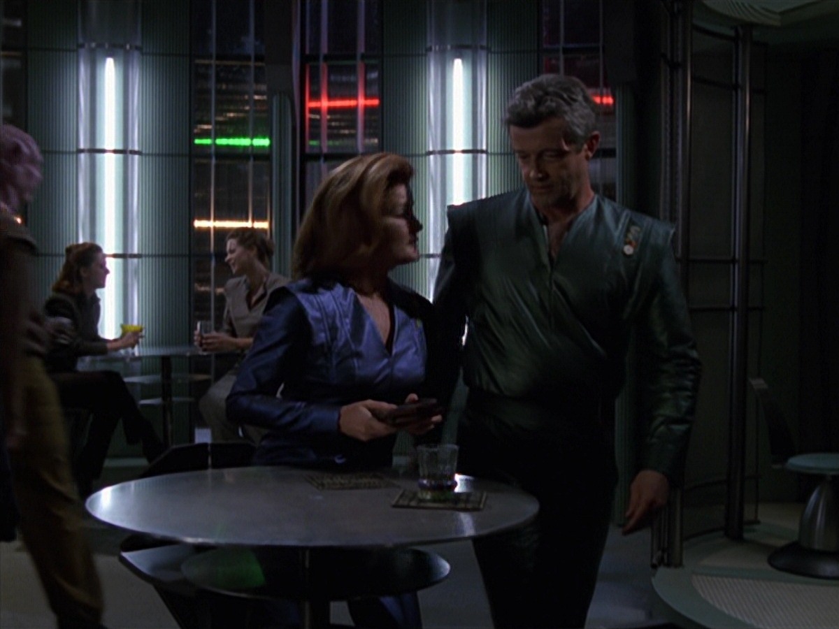 extant_StarTrek_VOY_7x16-WorkforcePart1_0780.jpg