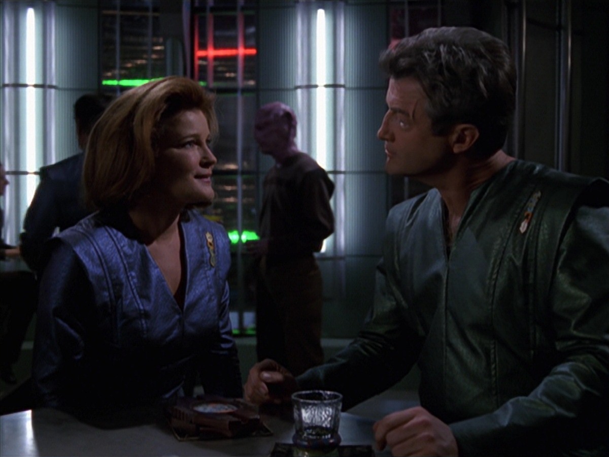 extant_StarTrek_VOY_7x16-WorkforcePart1_0795.jpg