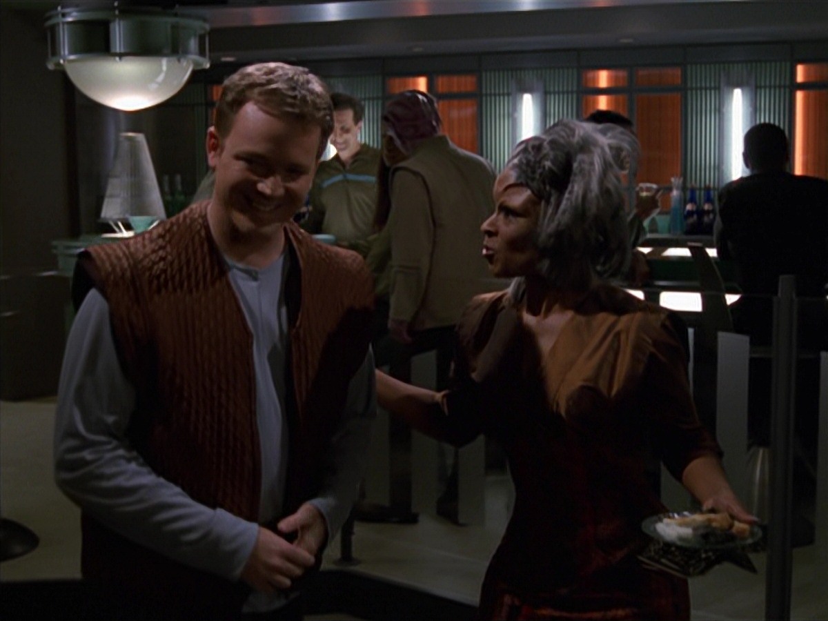 extant_StarTrek_VOY_7x16-WorkforcePart1_0822.jpg