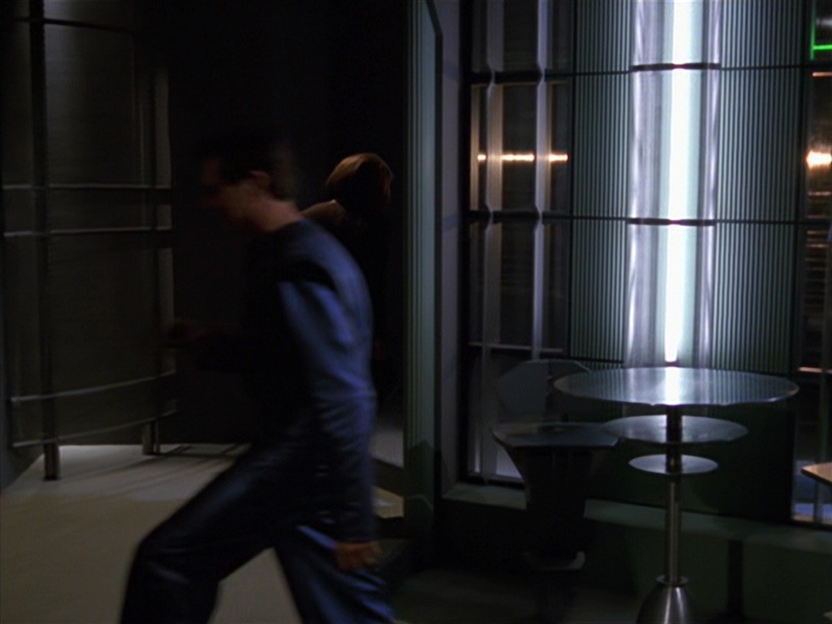 extant_StarTrek_VOY_7x16-WorkforcePart1_0860.jpg