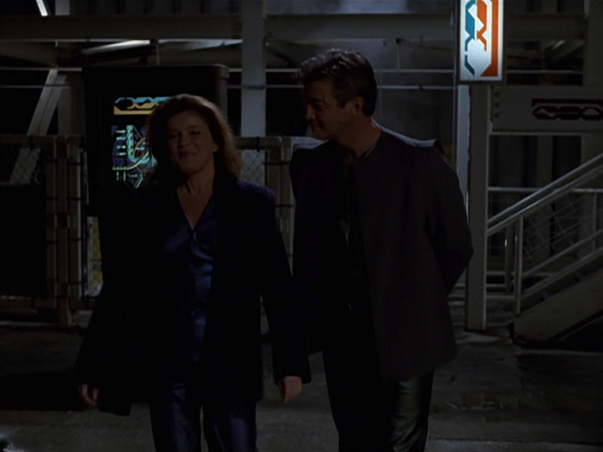 extant_StarTrek_VOY_7x16-WorkforcePart1_0890.jpg